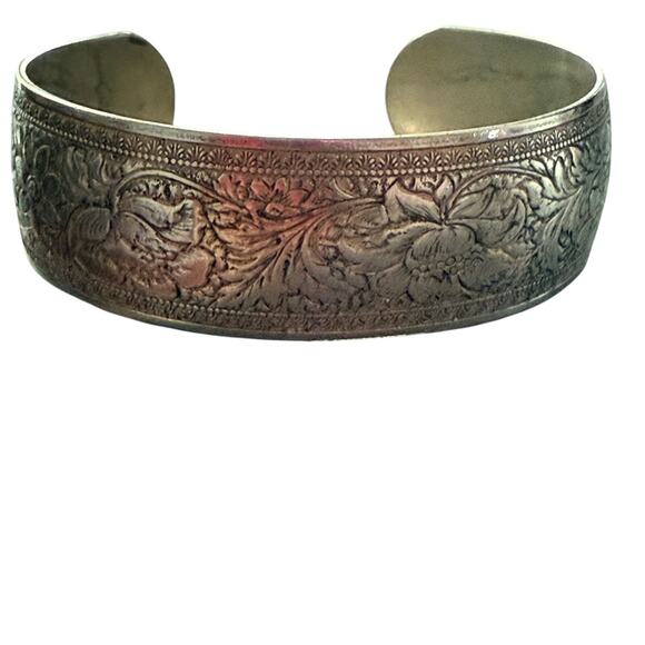 None Jewelry - 950 Sterling Silver Flower Cuff Bracelet